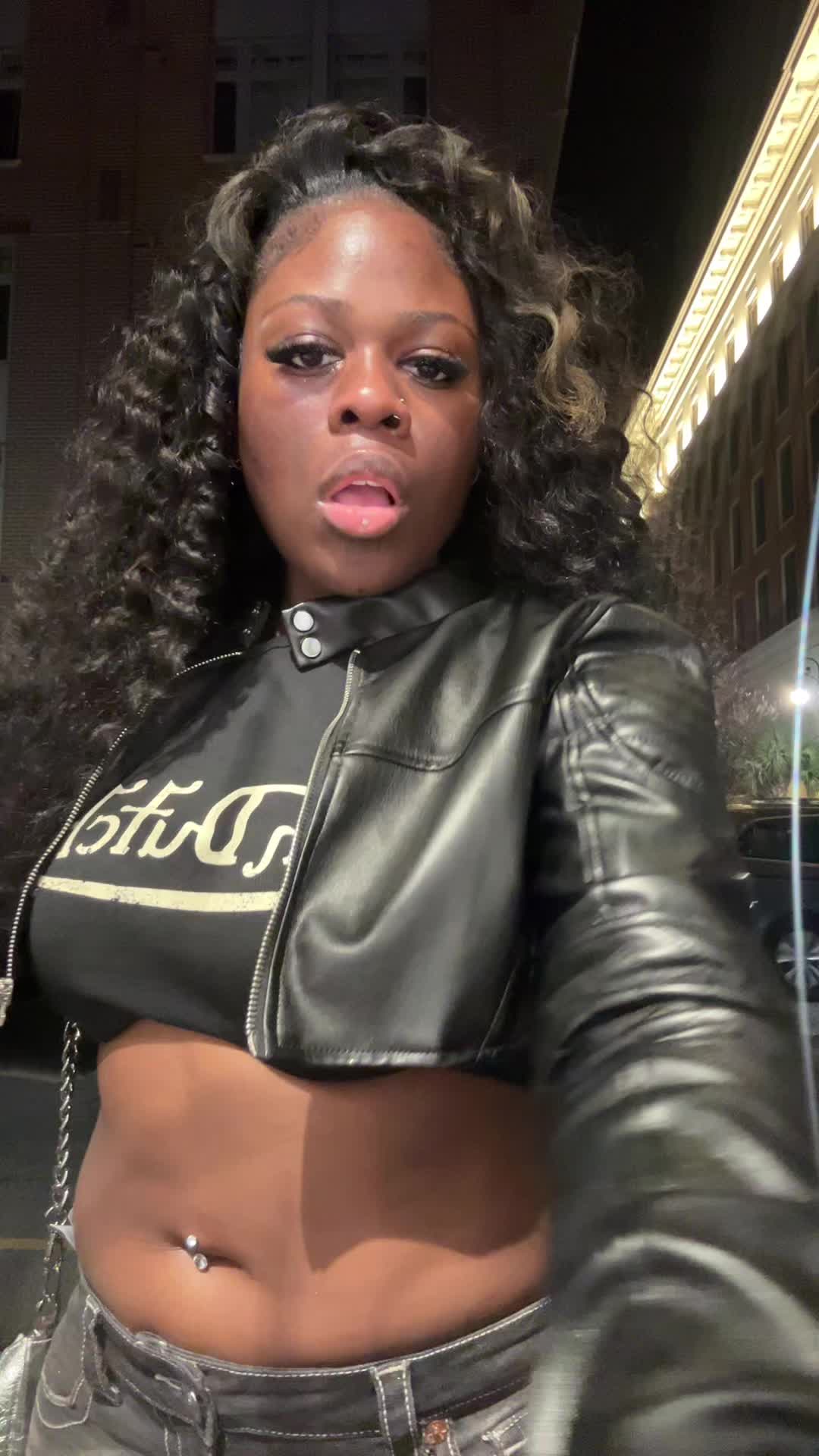 @Alluring