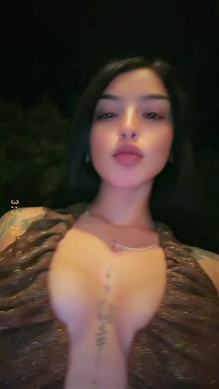 @️