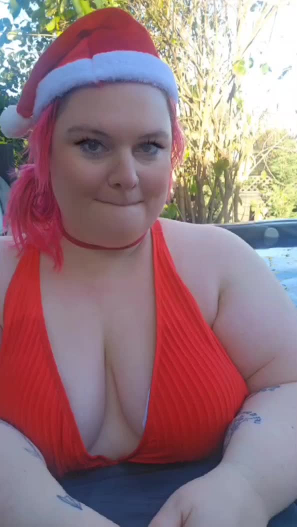 @Olive Peach BBW