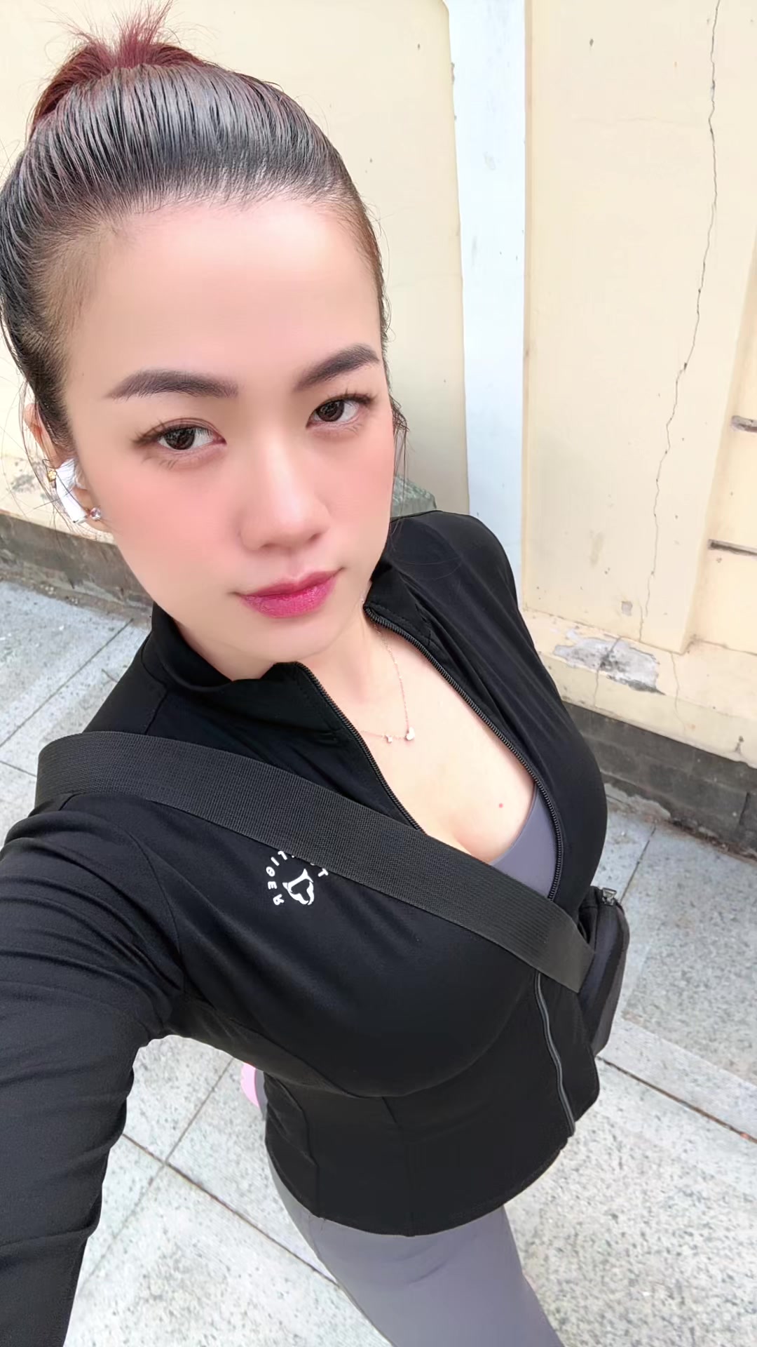 @Nhúng be 🤭