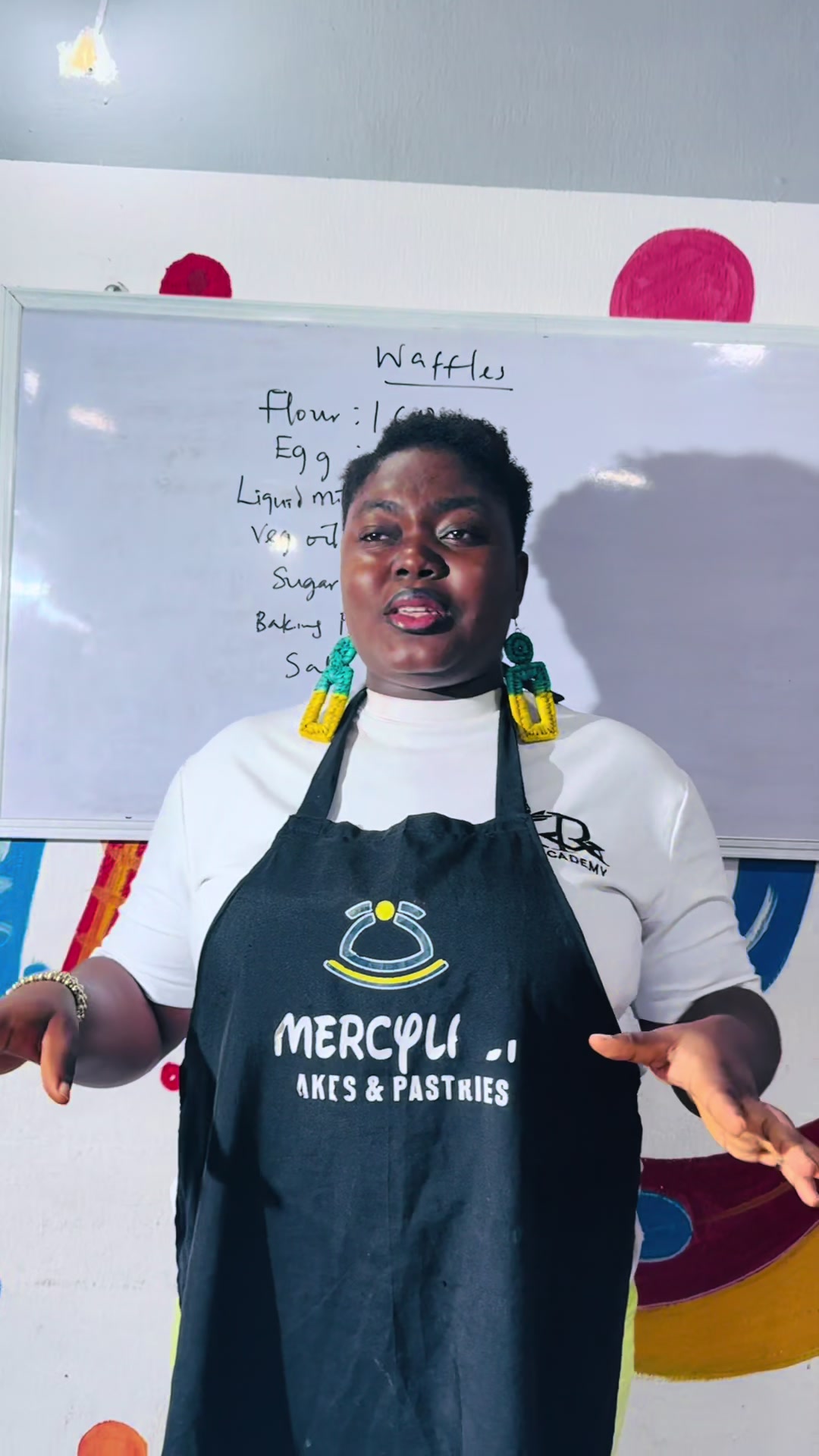 @MERCYLABI ONIKEEKI🎂🧁🍰
