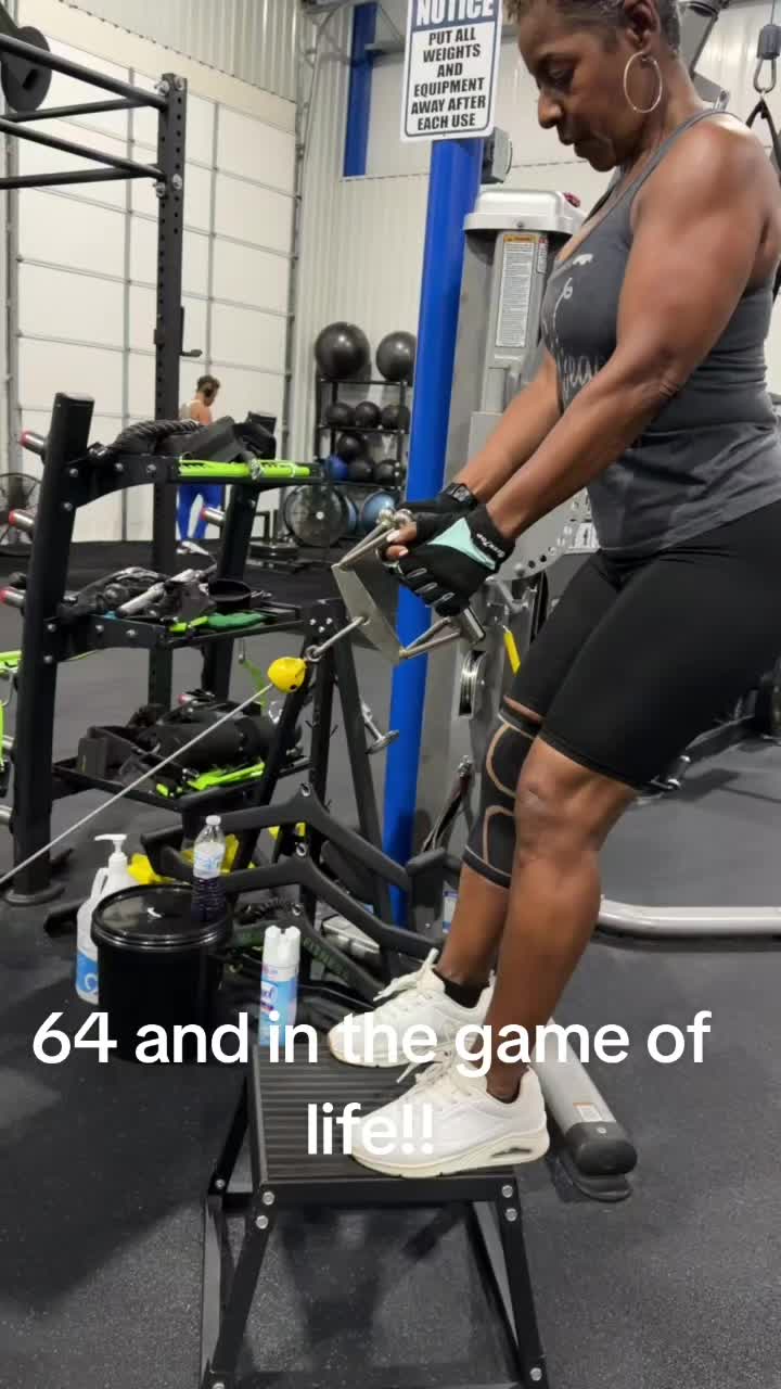 @Iamsexyover60