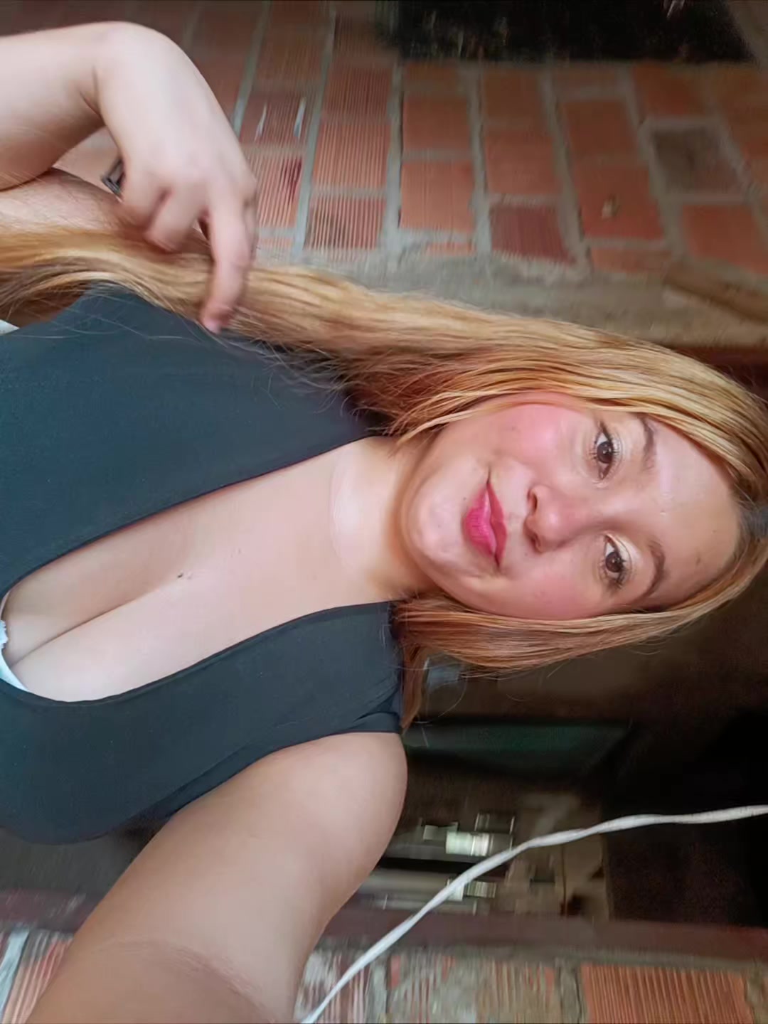 @Nayely