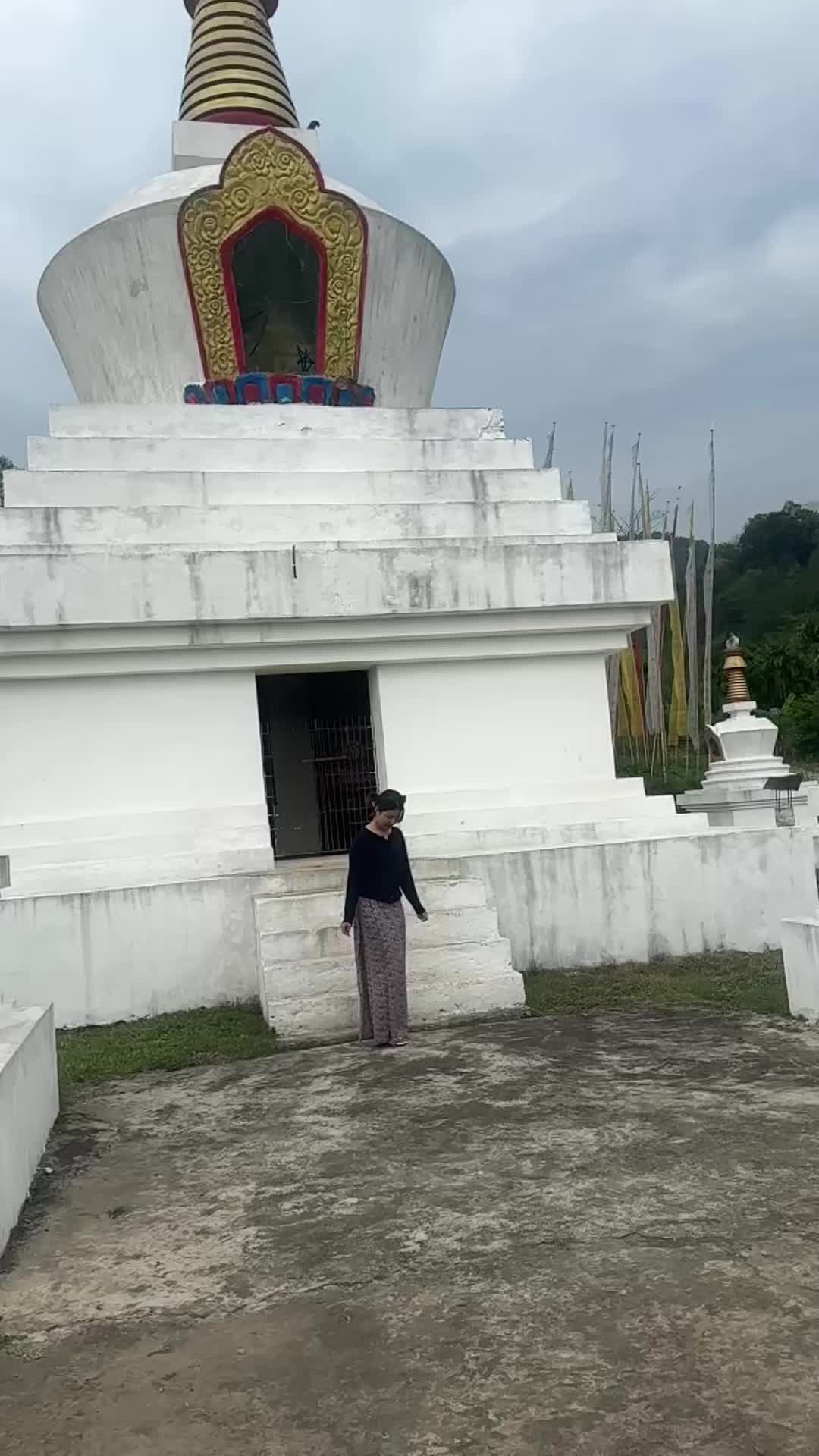 @T🧿