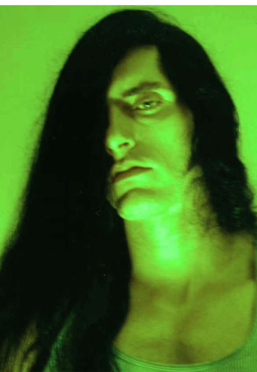 @𝔞𝔞 ⊝