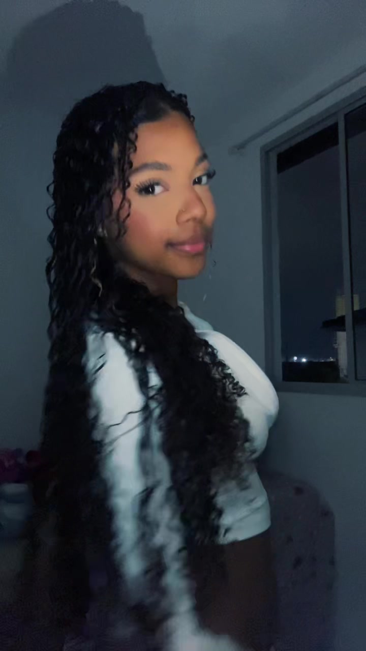 @livyasantos