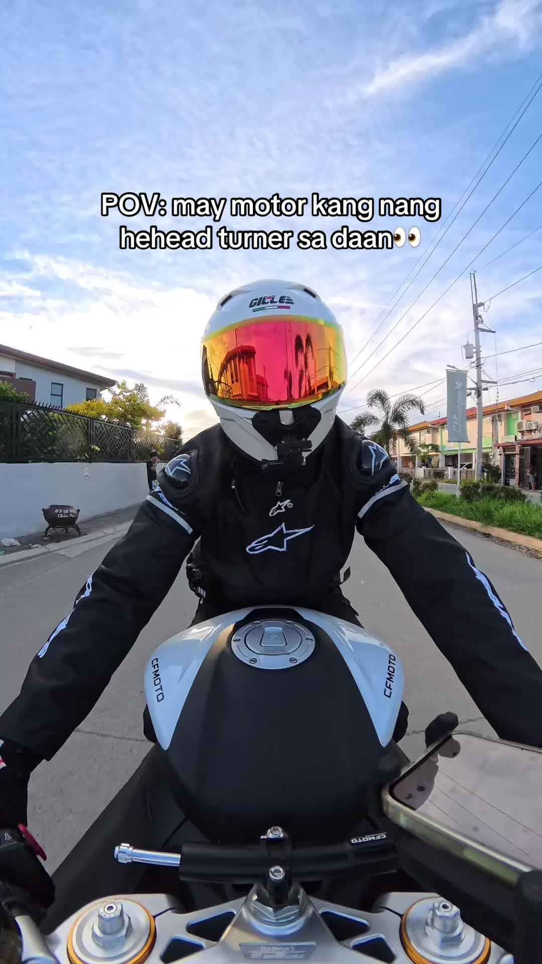 @MOTO Vincent