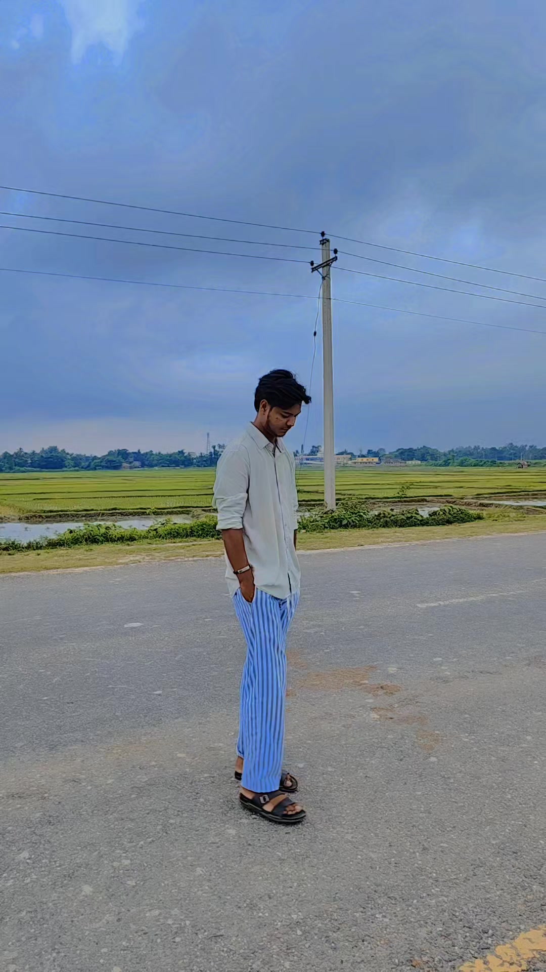 @MR__Khan_07