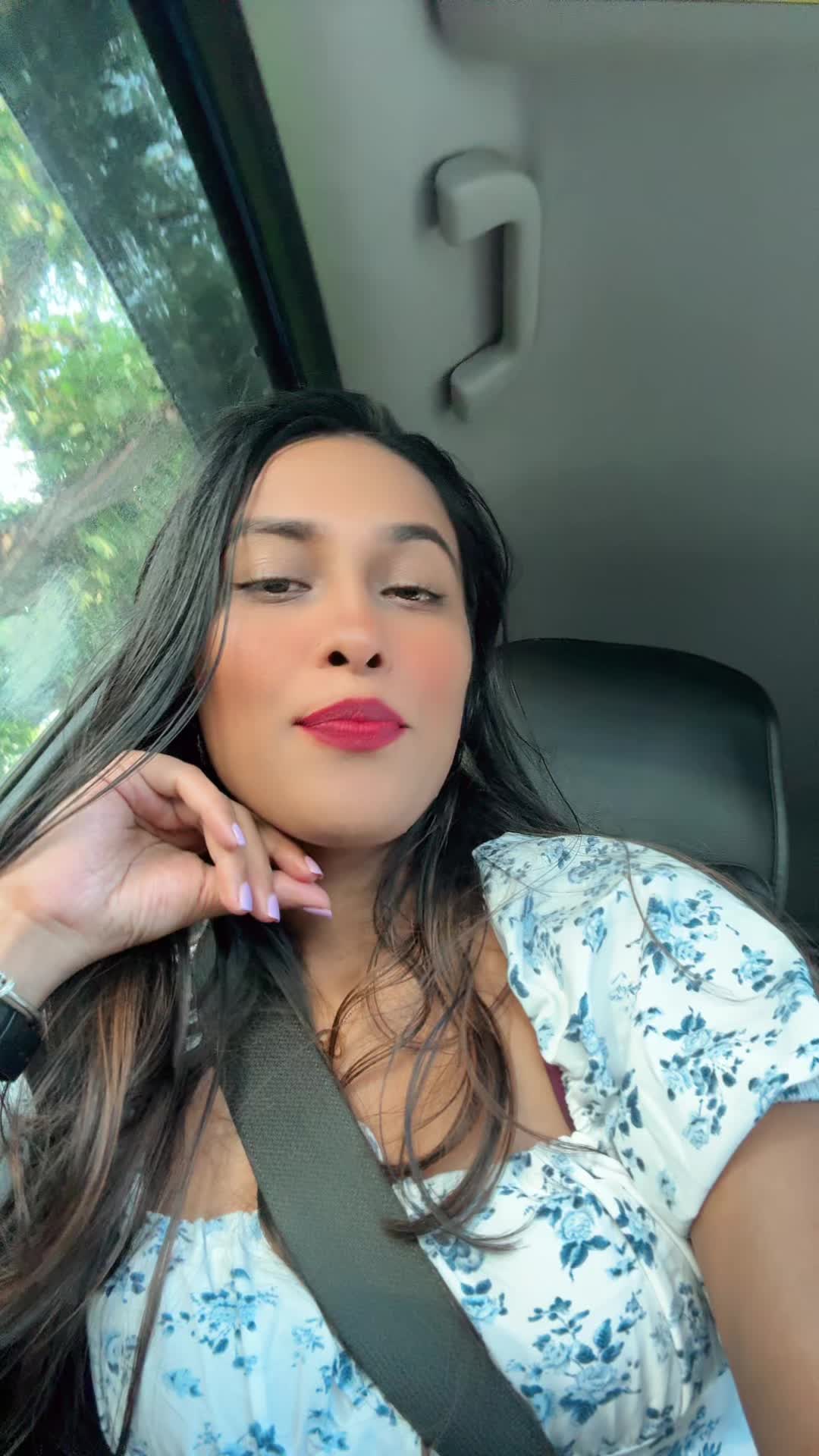 @Monisha 👑