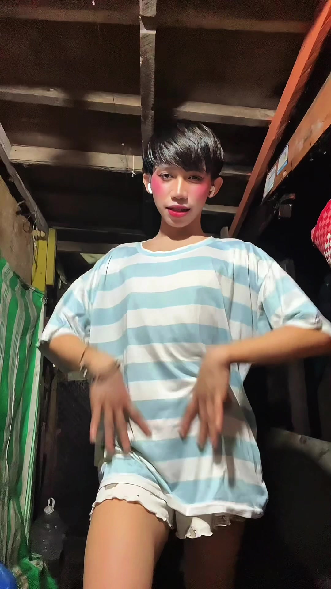 @mmoon_kai