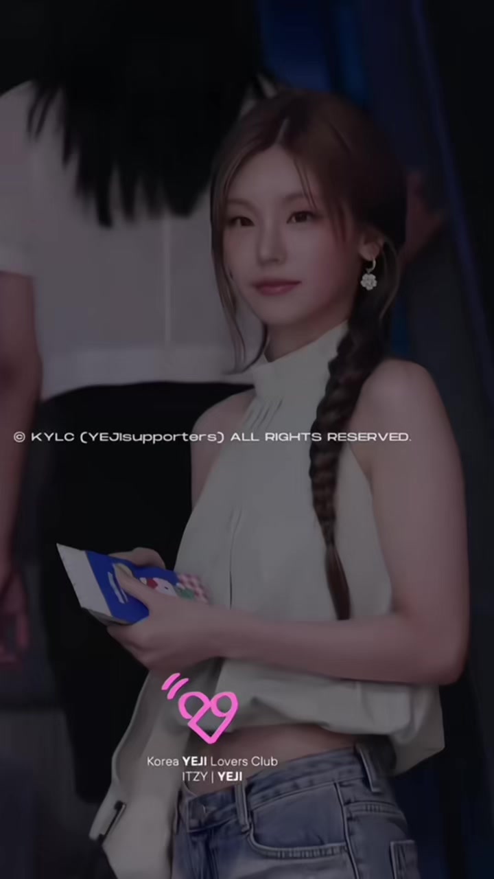 @yezy