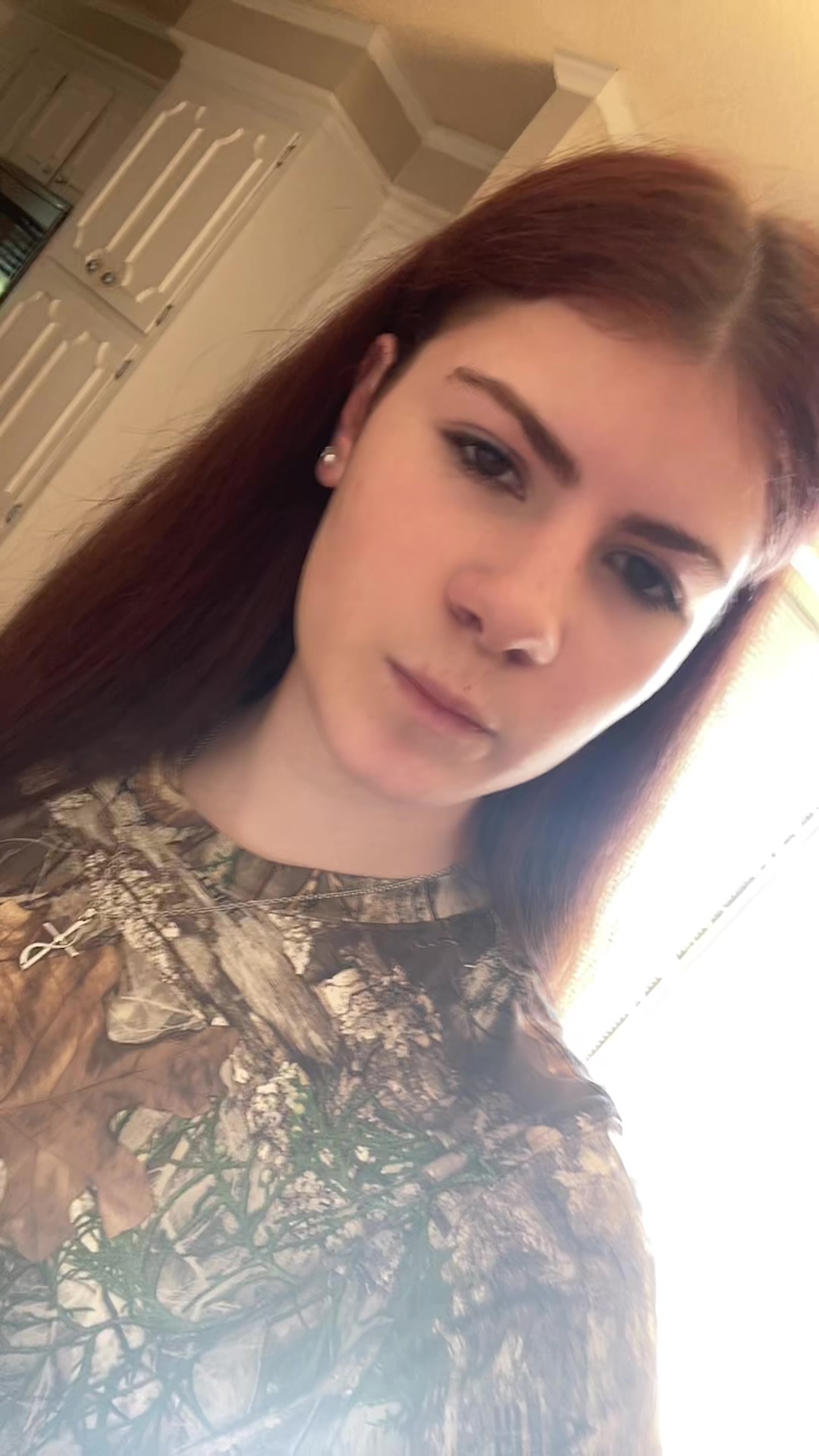 @️