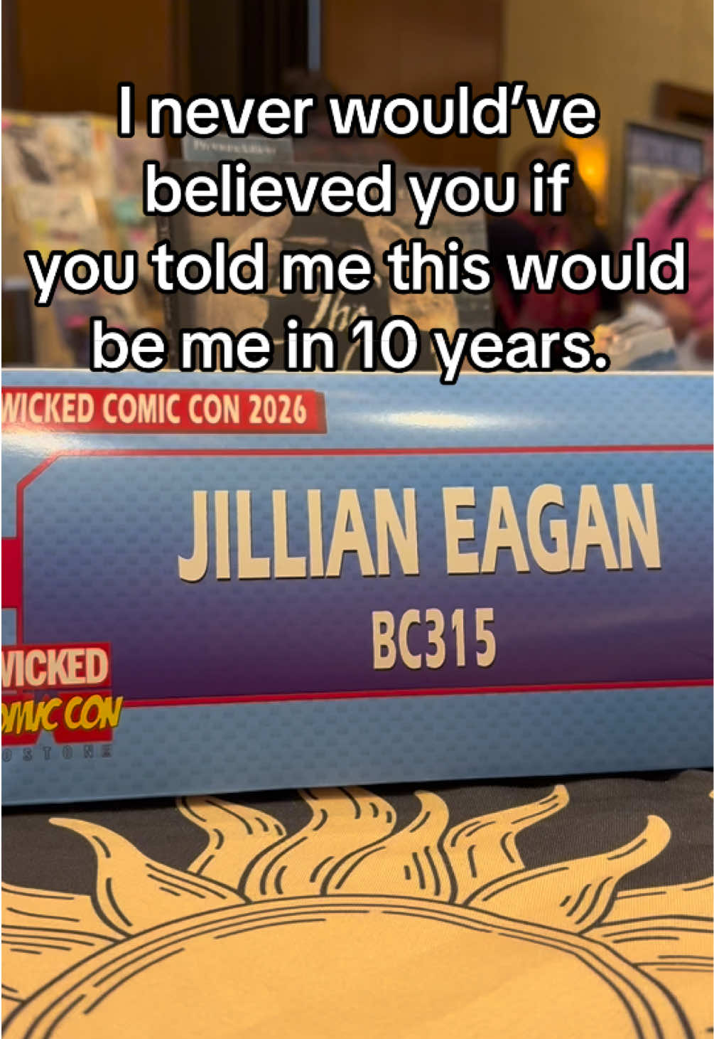 @Jillian l Fantasy Author 🏴☠️