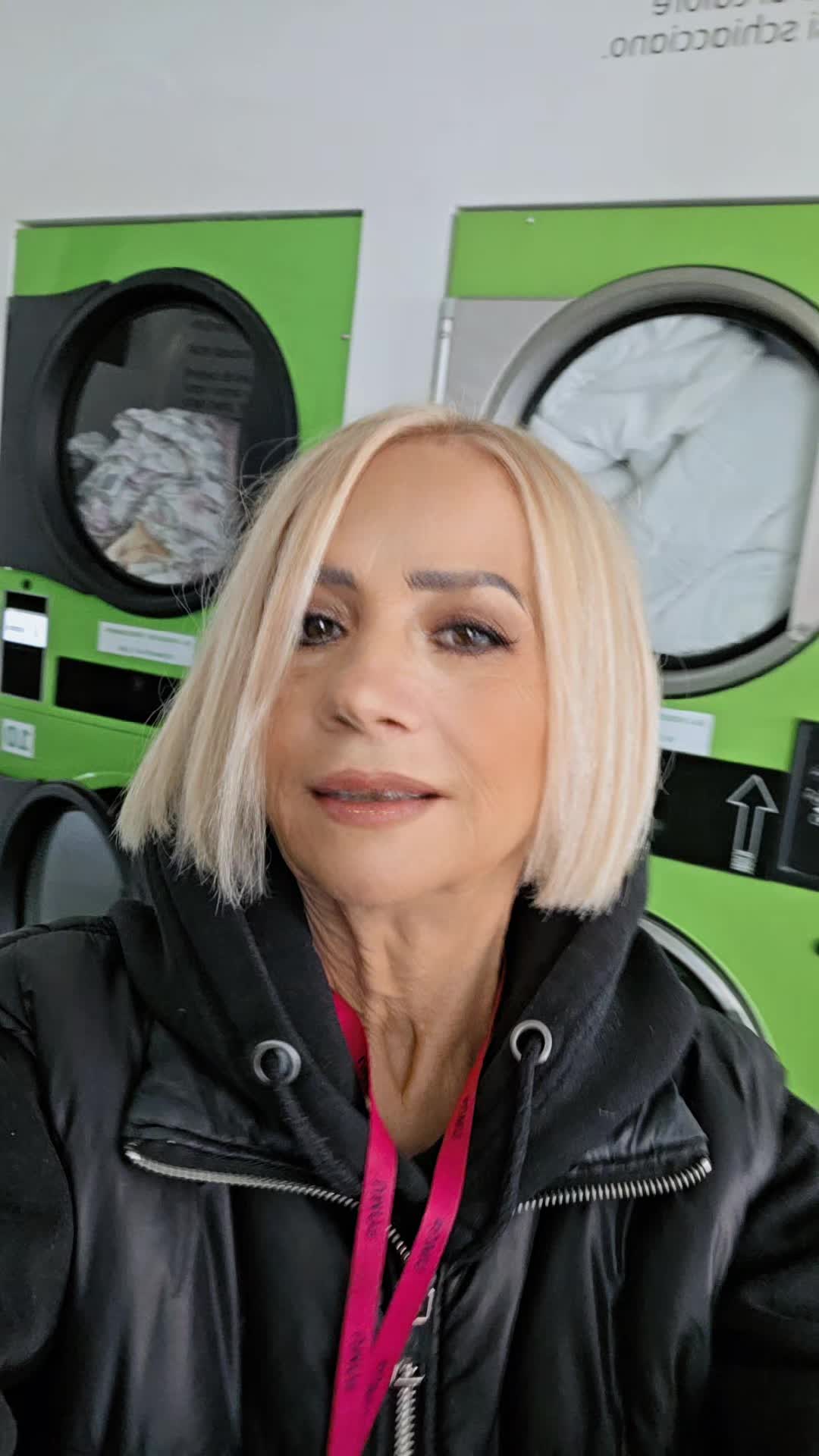 @Carla Junior