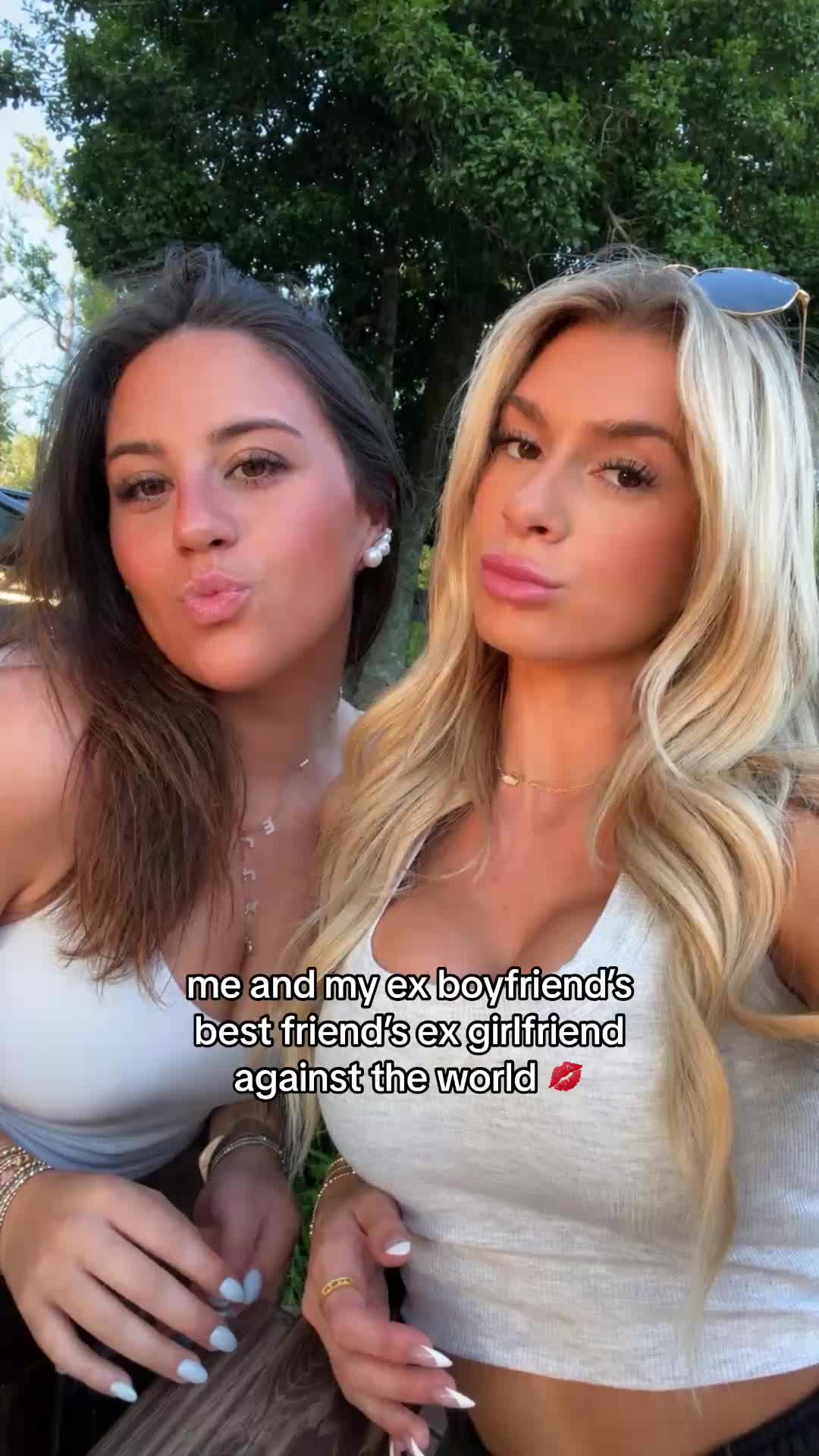 @Ella 💛