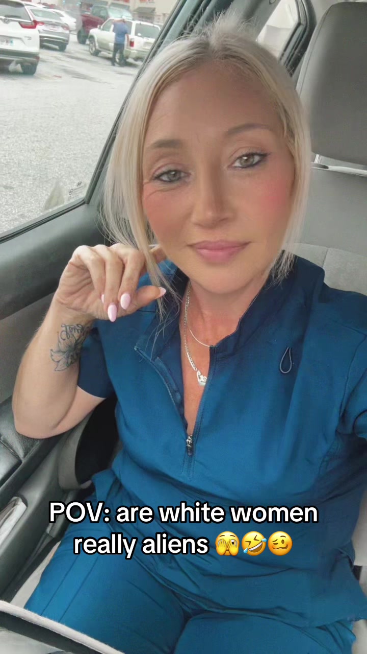 @julydaises