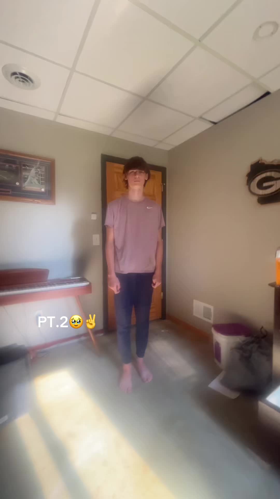 @ツ