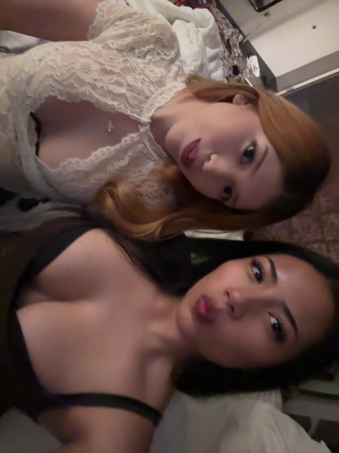 @v