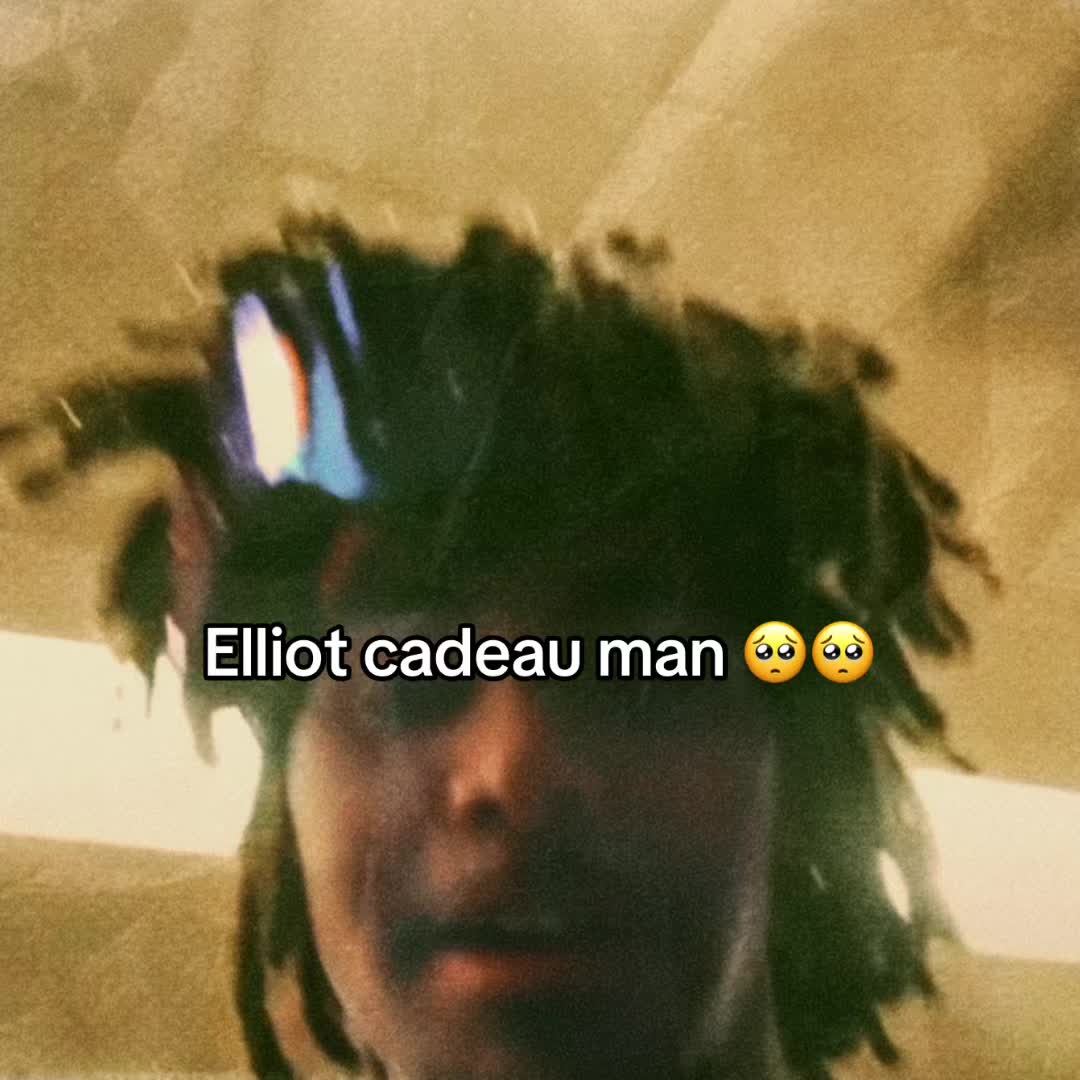 @daviswarrenbiggestfan