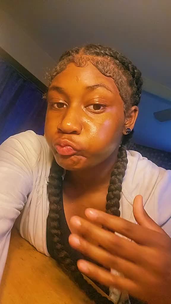 @Exclusive_Arieee