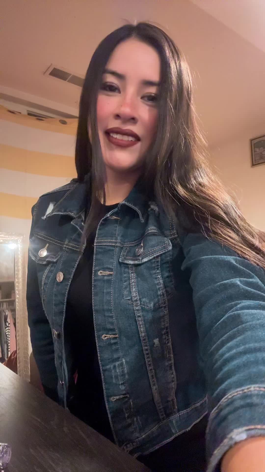 @Neyda Guzmán 🦋