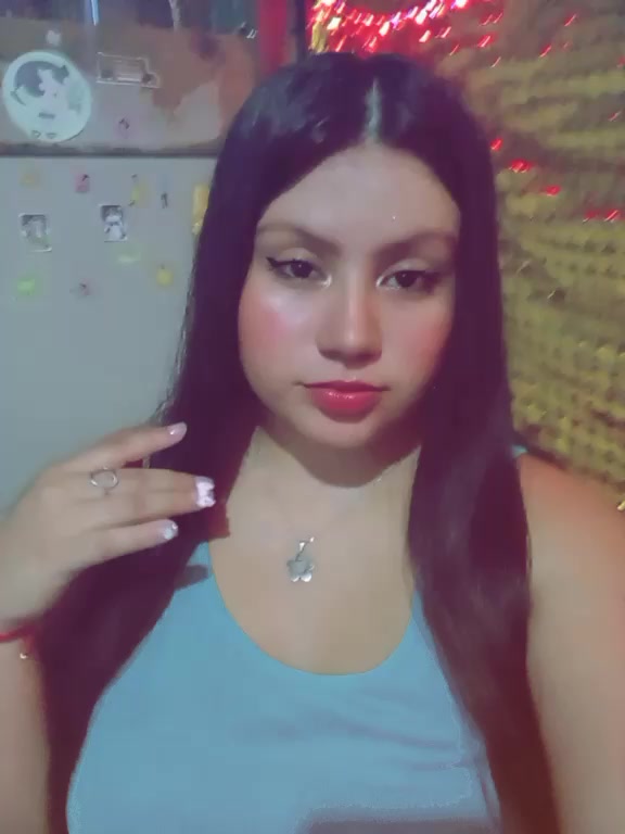 @Ashly🤎🎀