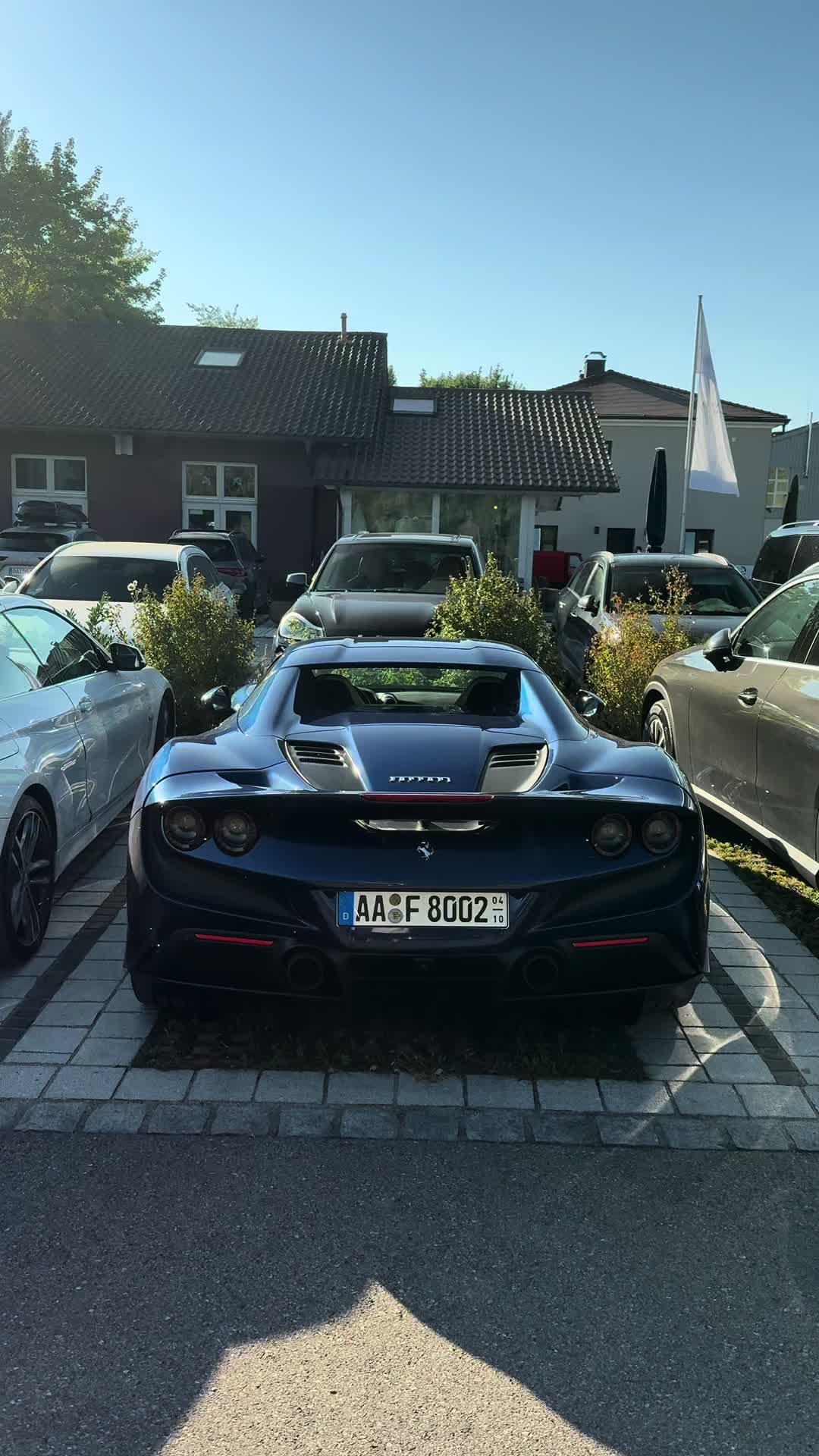 @LukasFerrari
