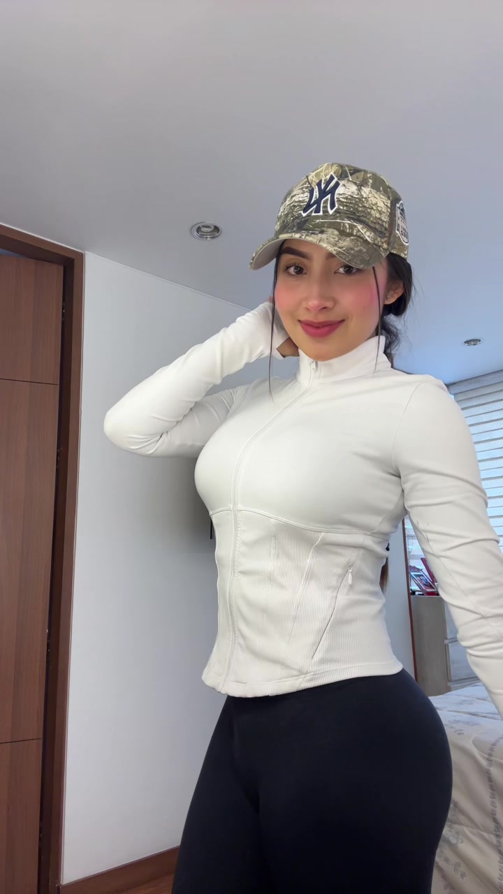 @Valentina