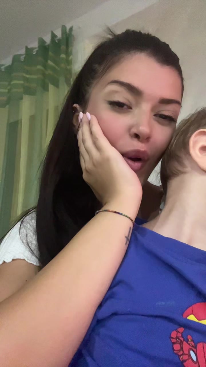 @Noemi.M.