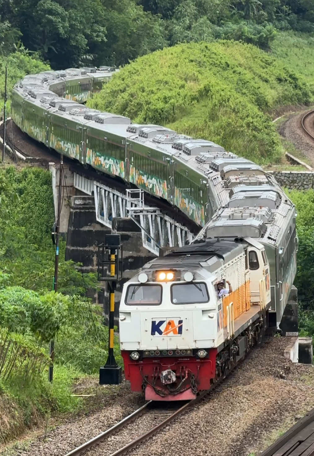 @Train_Story