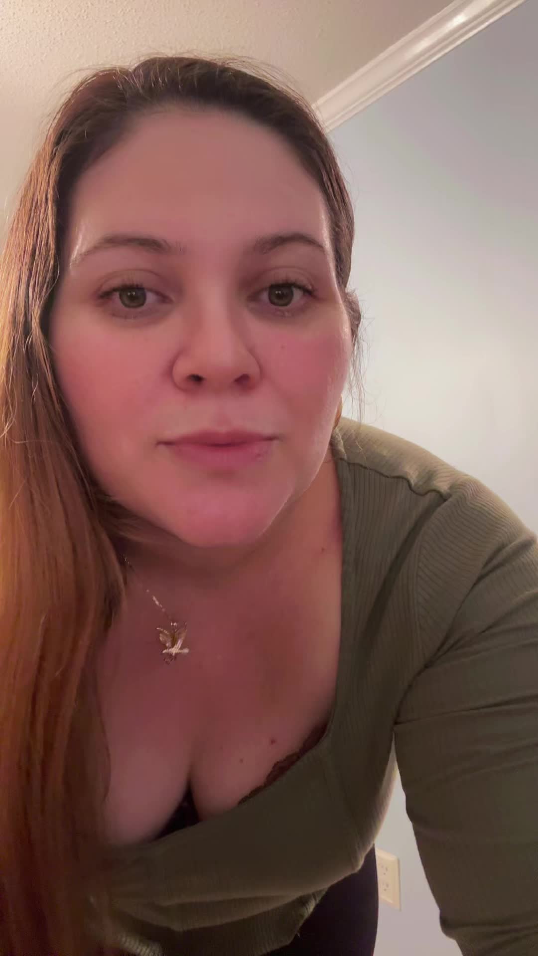 @Elizabeth 🥀turcios 🥺