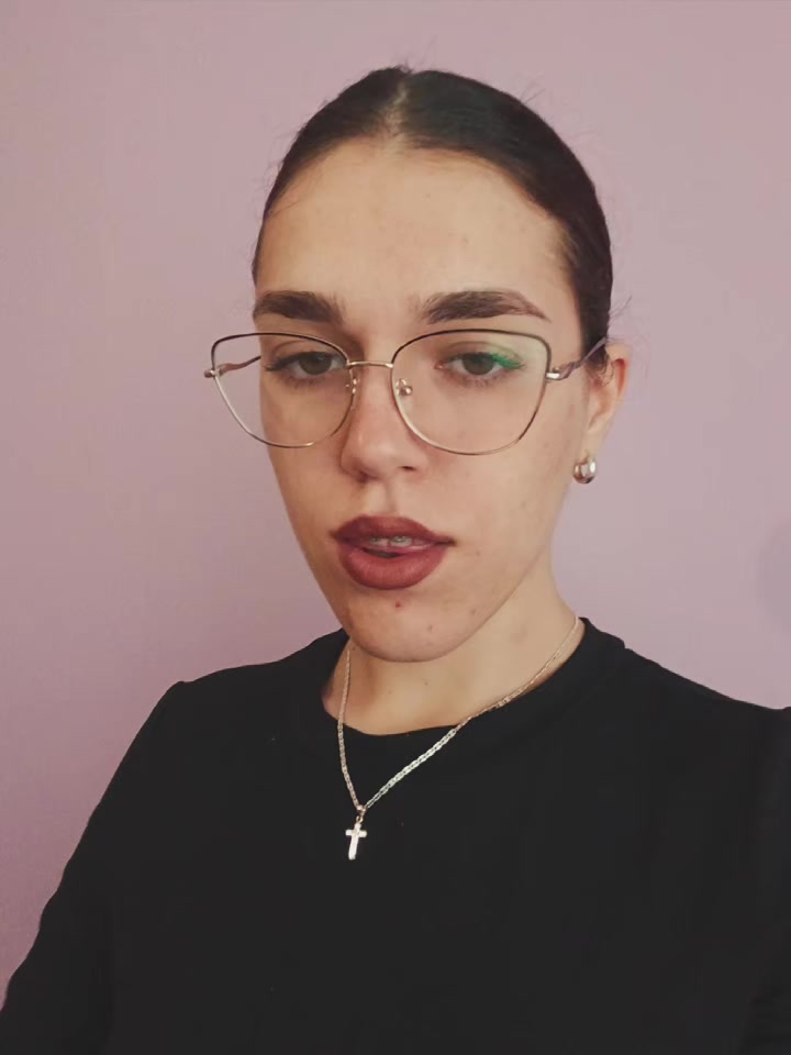 @Анђела Лазовић <3