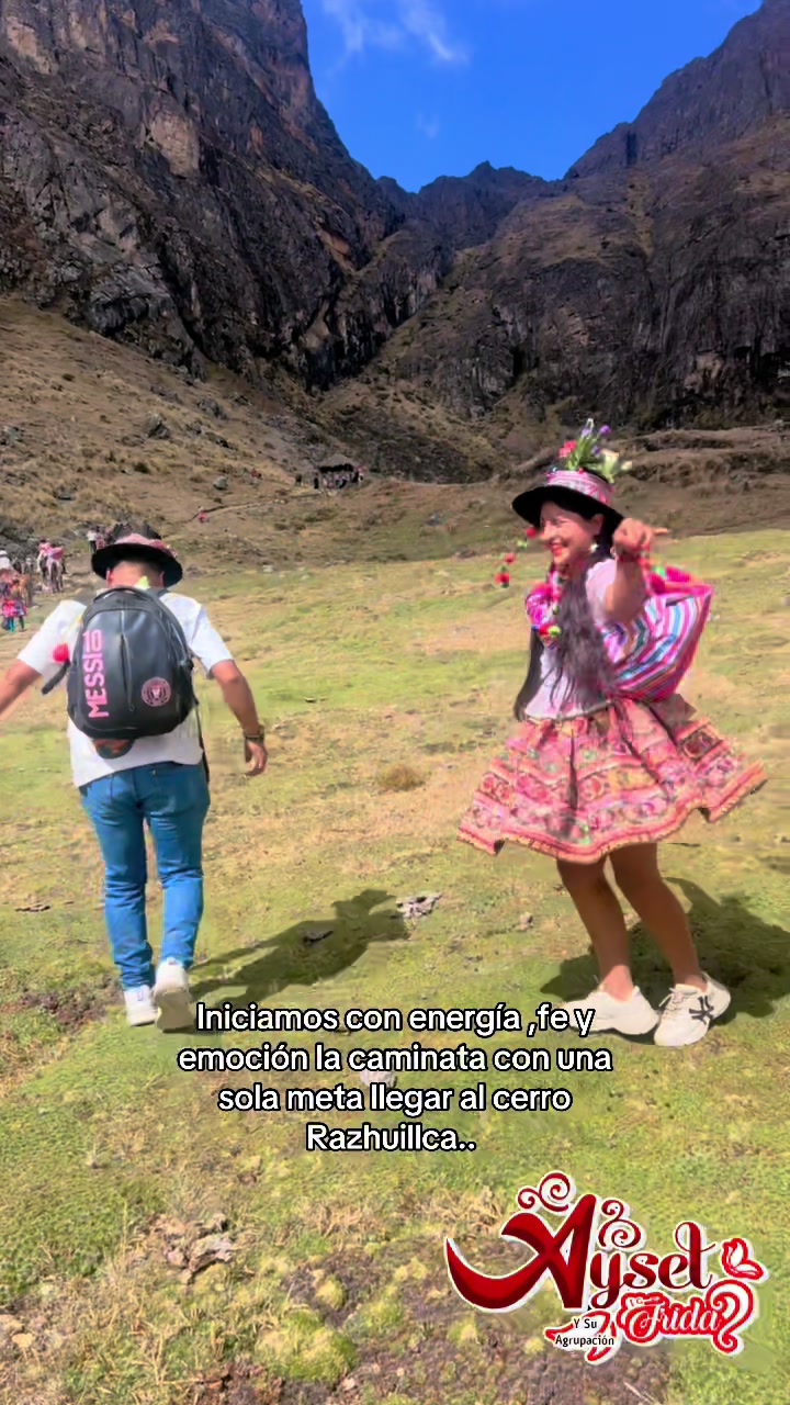 @AYSEL 🎤 🇵🇪🪷