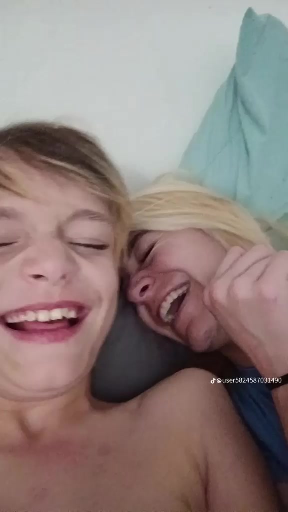 @FunSizedGirl09