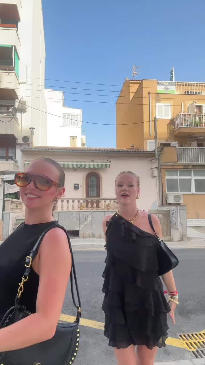 @𝐒𝐚𝐧𝐧𝐞🌞🌺🍸