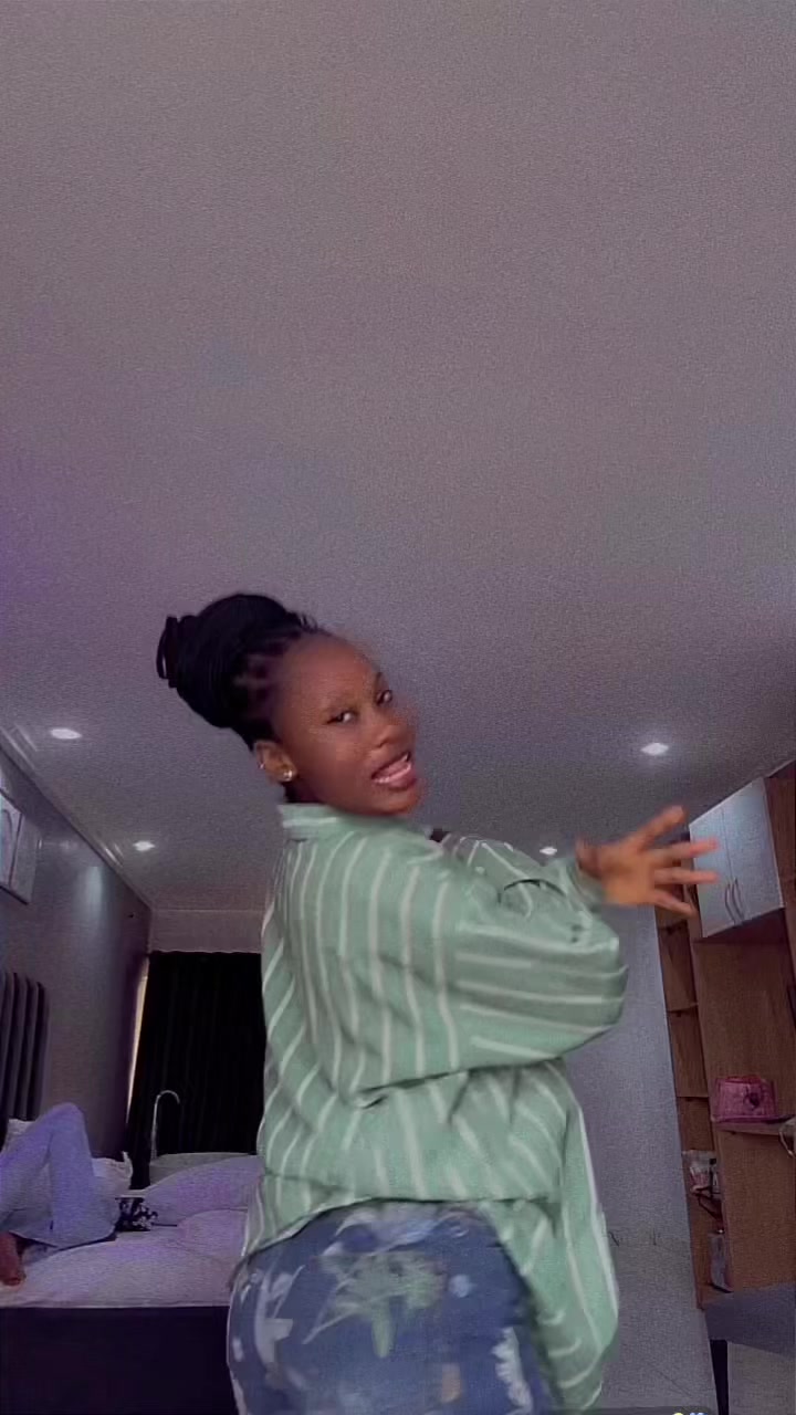 @Pelumi🫥💄👄