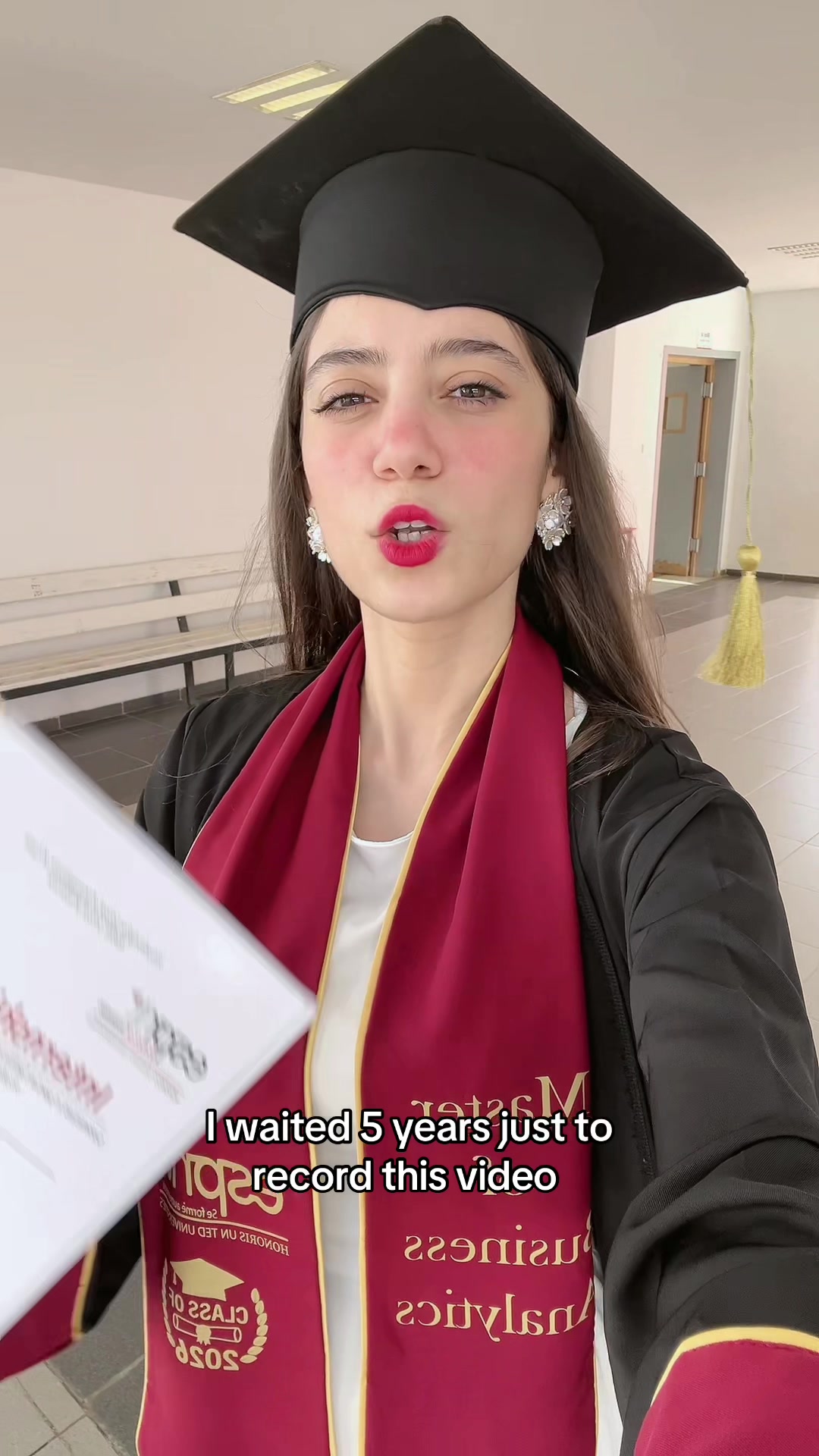 @Eya