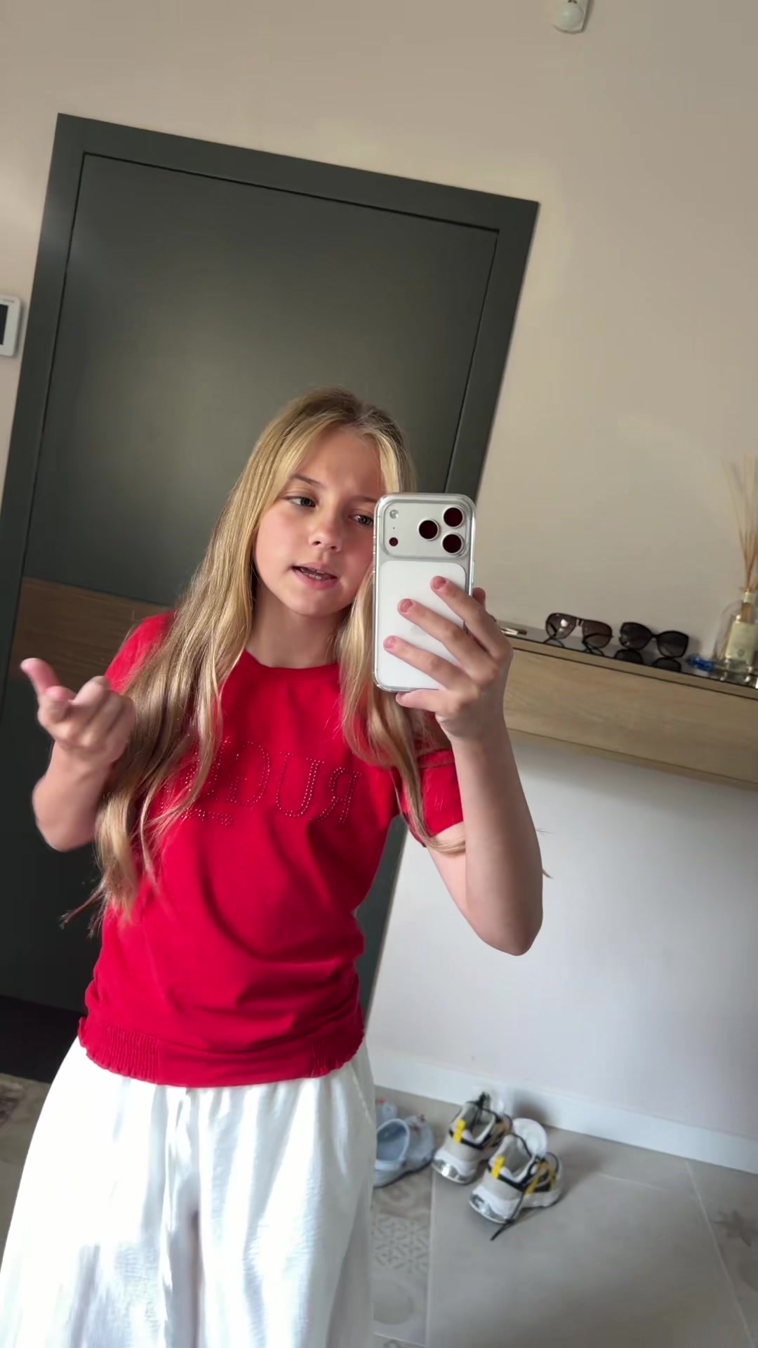 @мері
