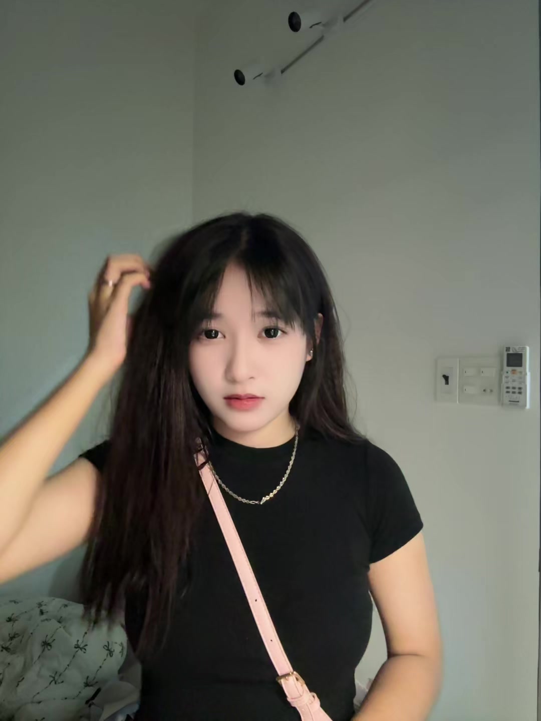 @Cẩm Lai 🦋