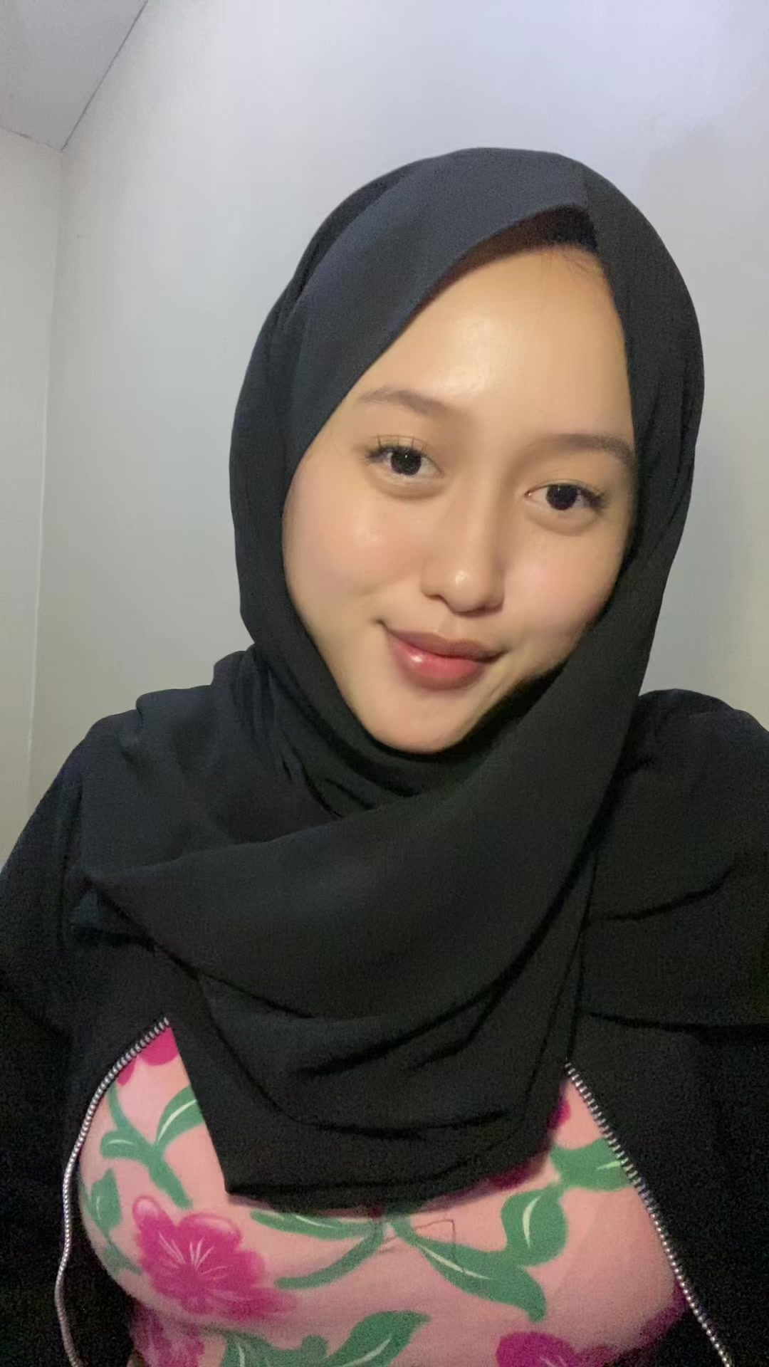@iz44