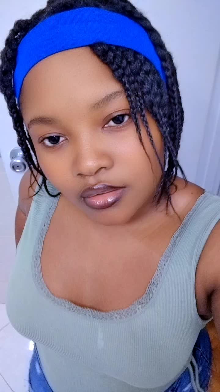 @leyoue
