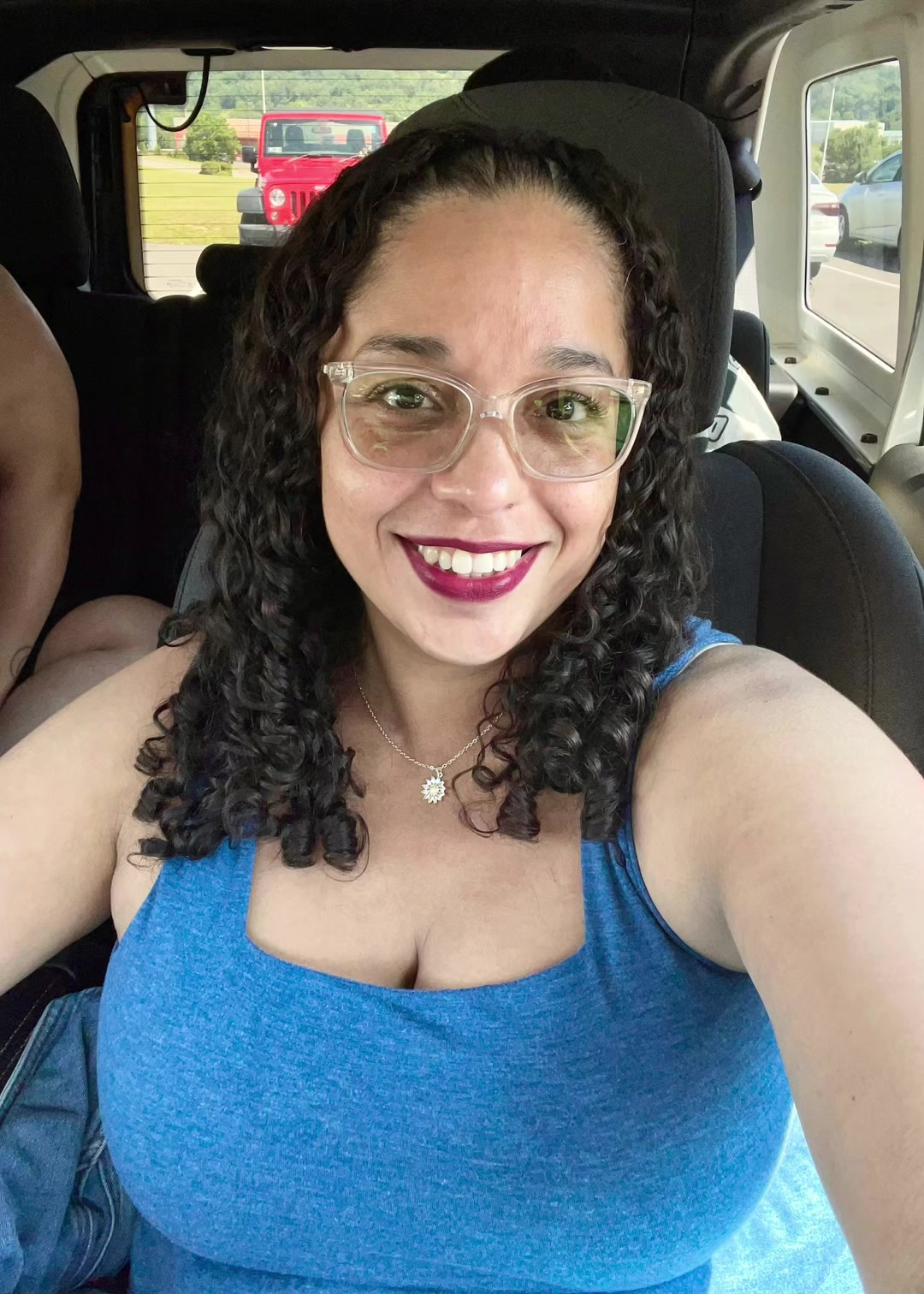 @Nydia Taína 🇵🇷♥️