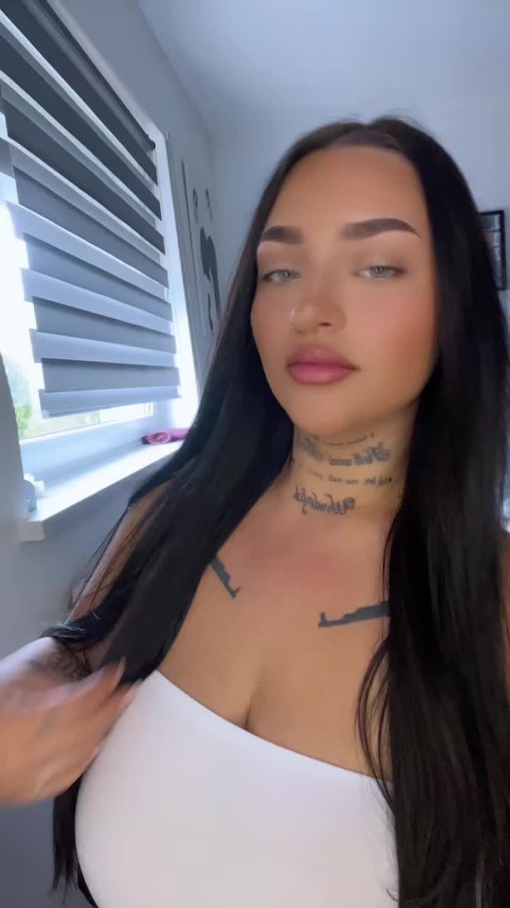 @ILoveMyFiancee👩🏻&zwj;❤️&zwj;👩🏻