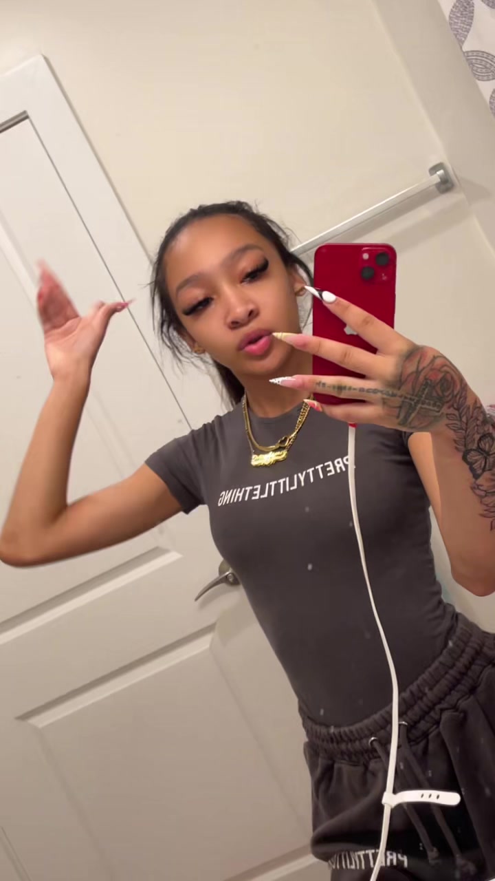 @mialynn