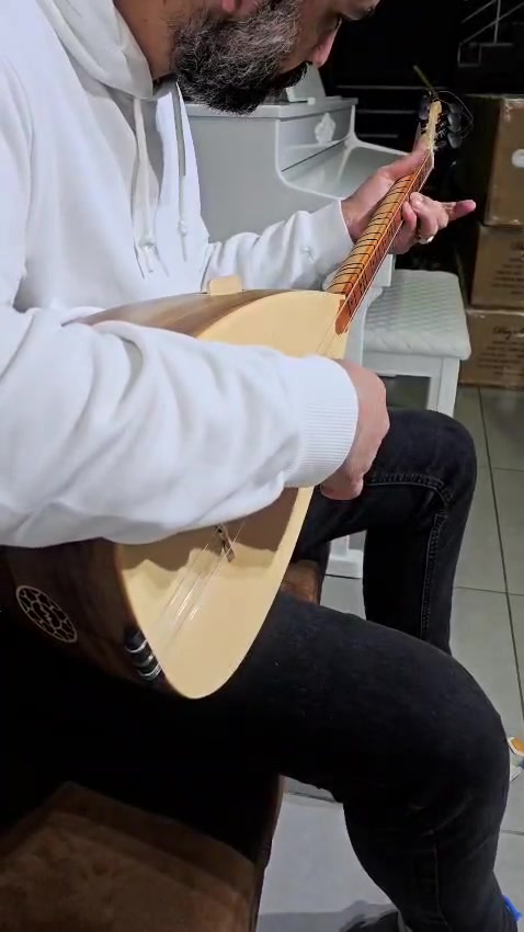 @Caddem&uuml;zikbağlama