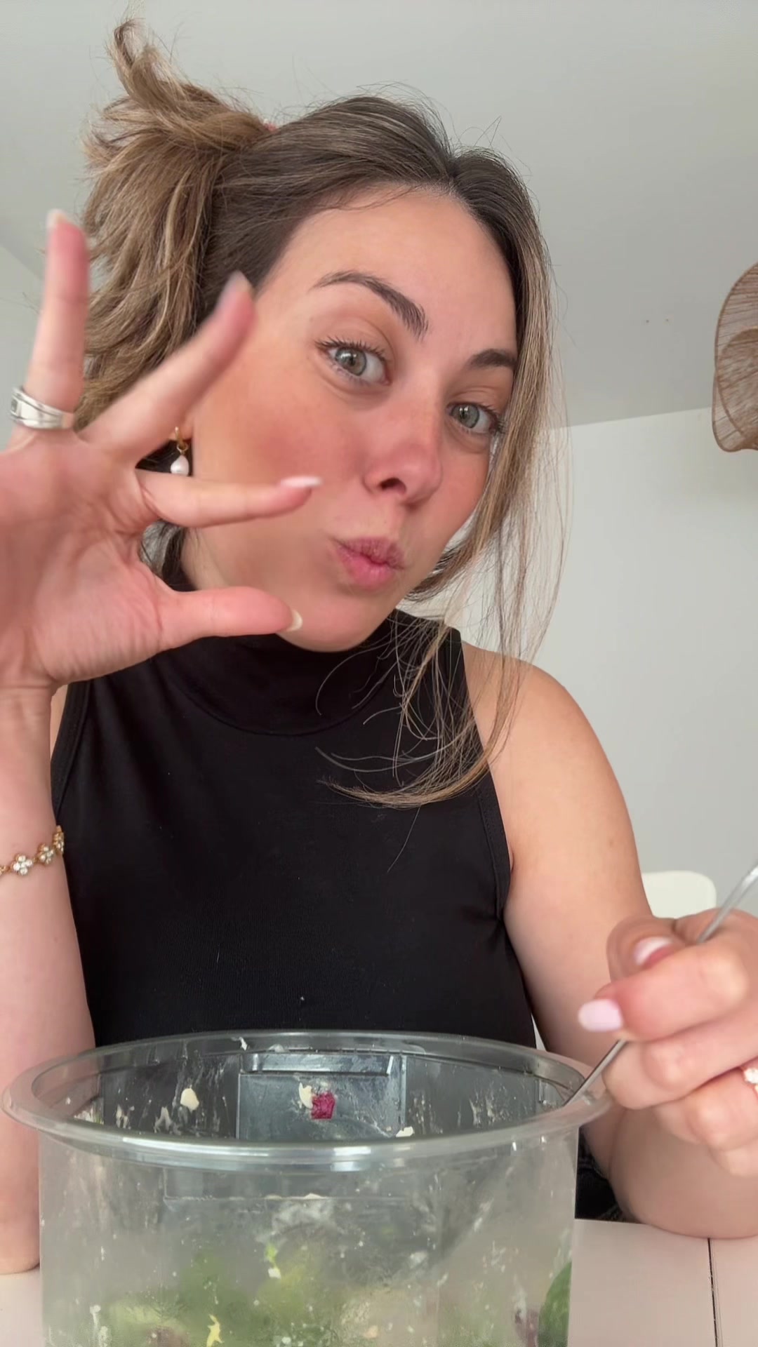@Antonella 🦋