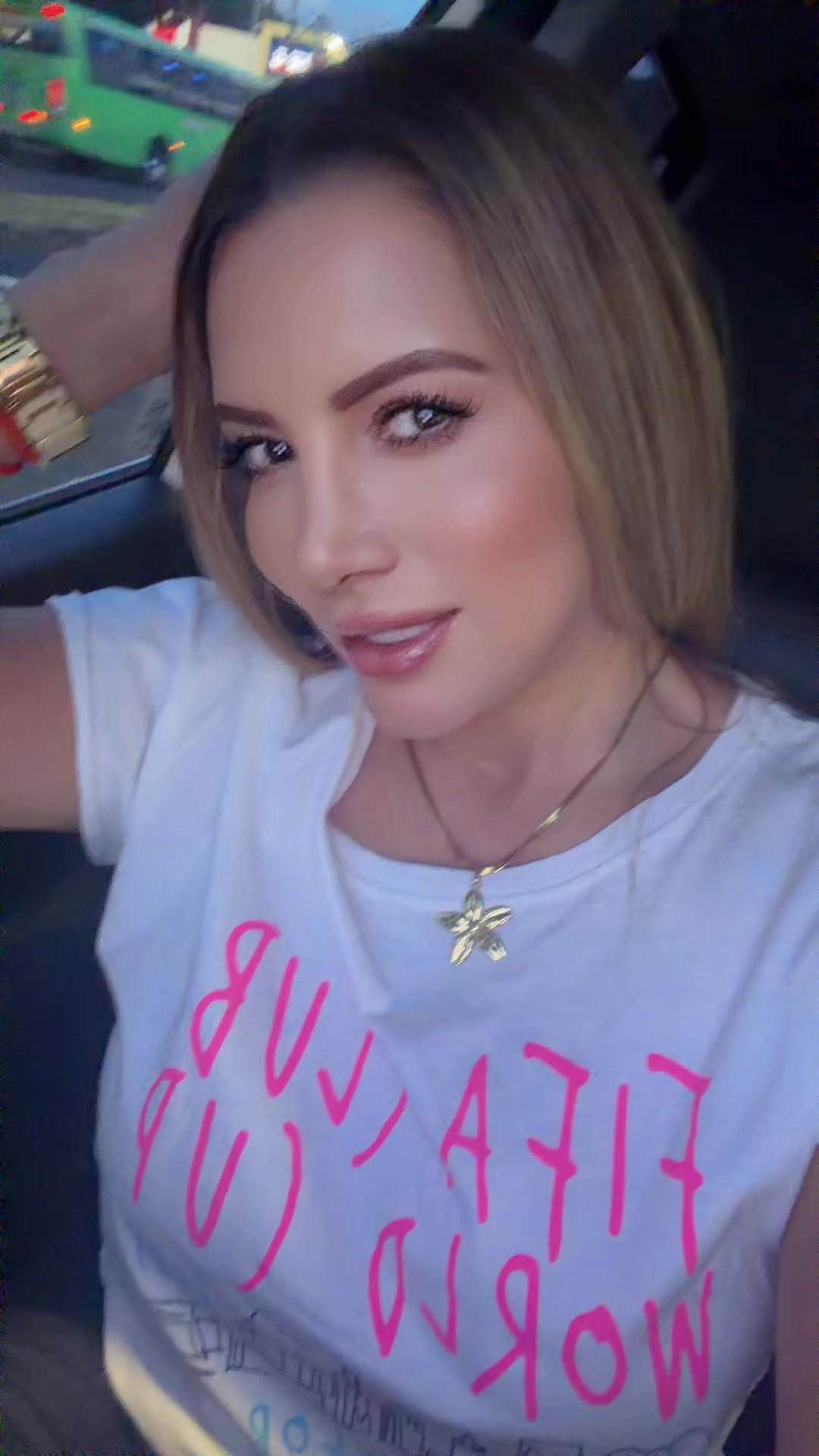@Anna Karyna