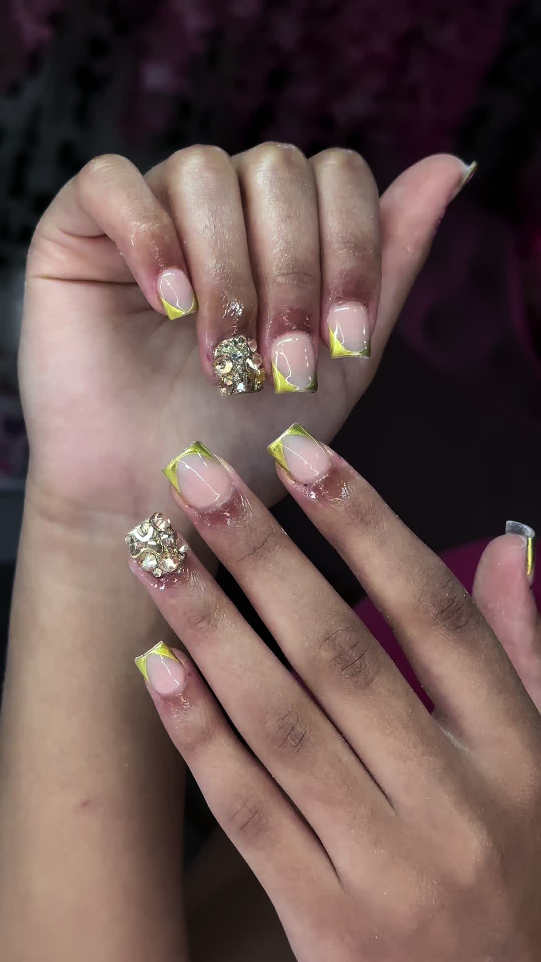 @TheNailR00m