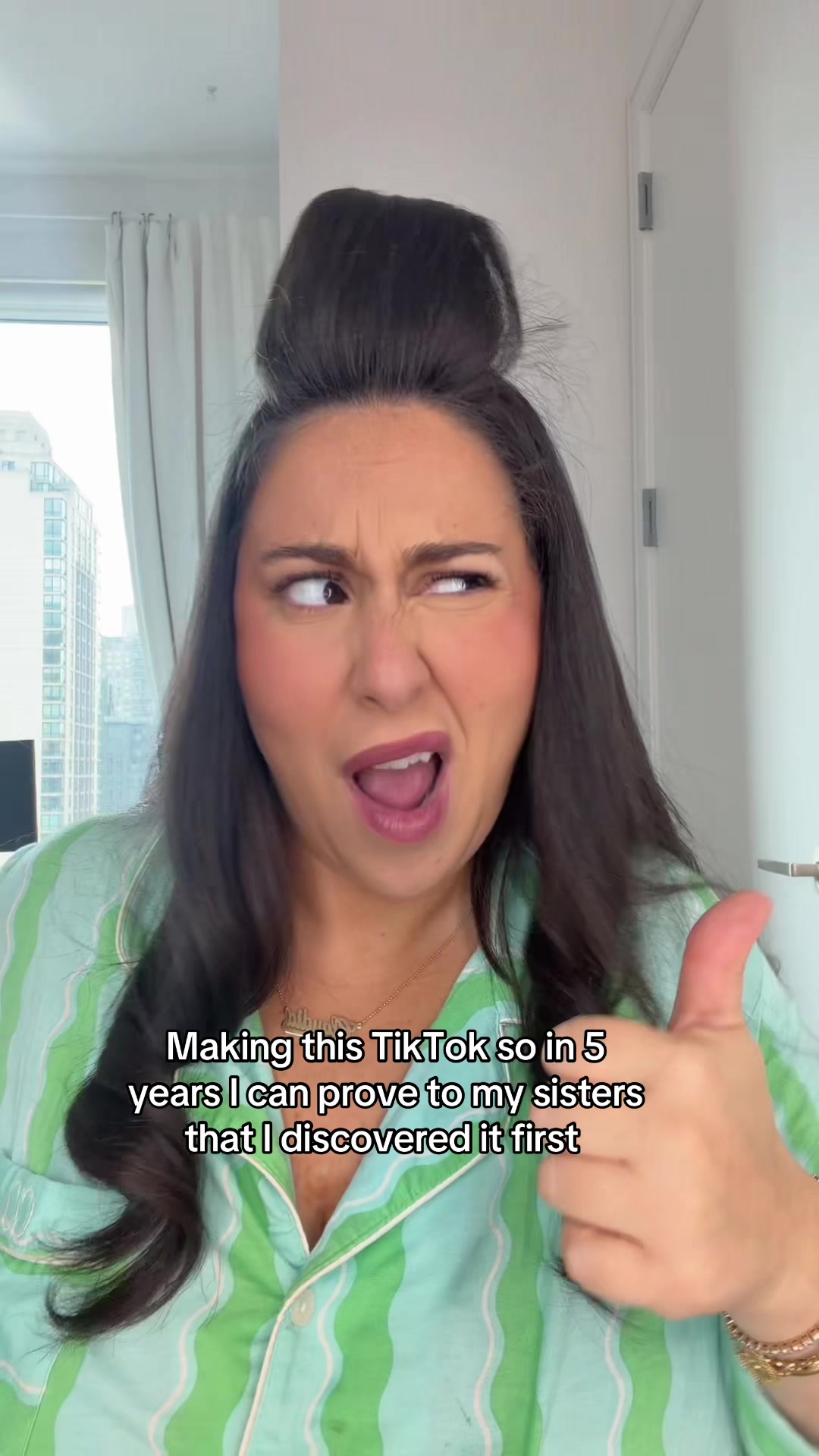 @Claudia Oshry