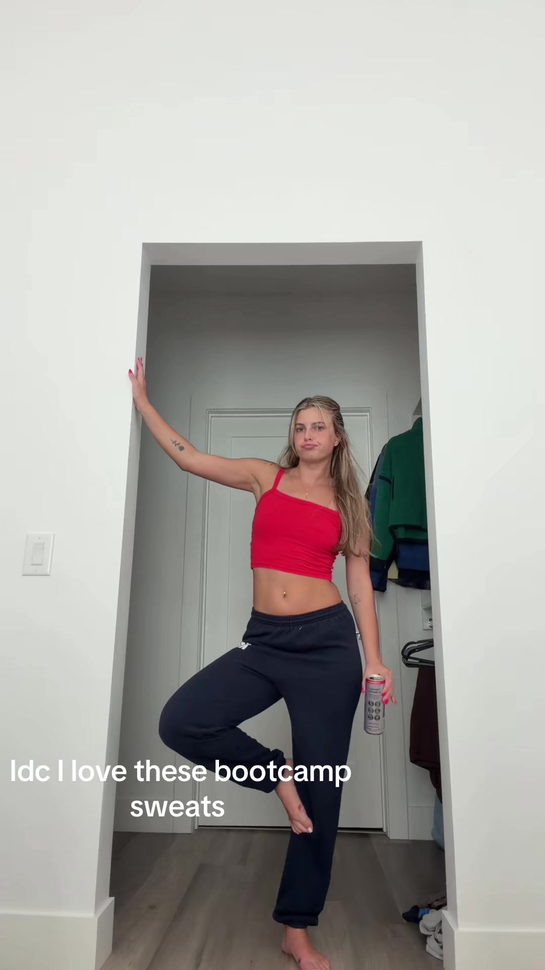 @kirstimendezz
